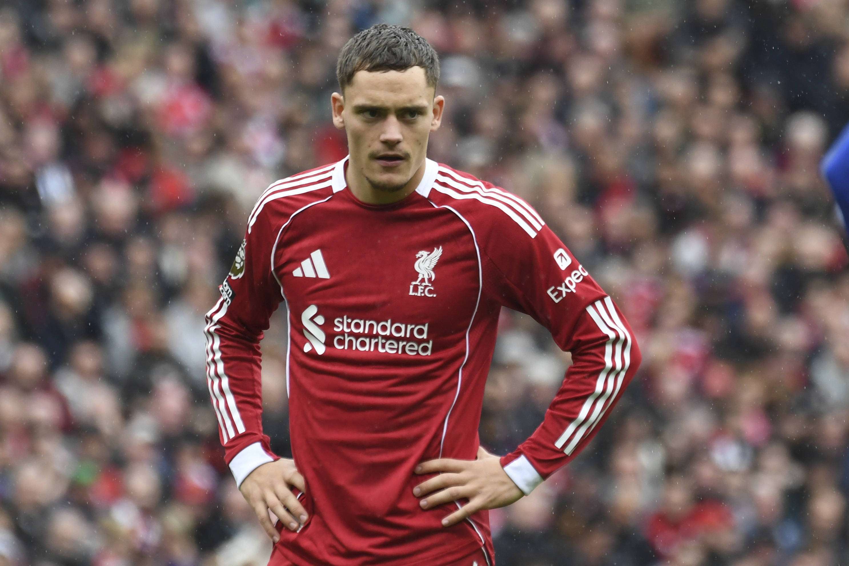 利物浦新援表现抢眼，助球队跻身前列