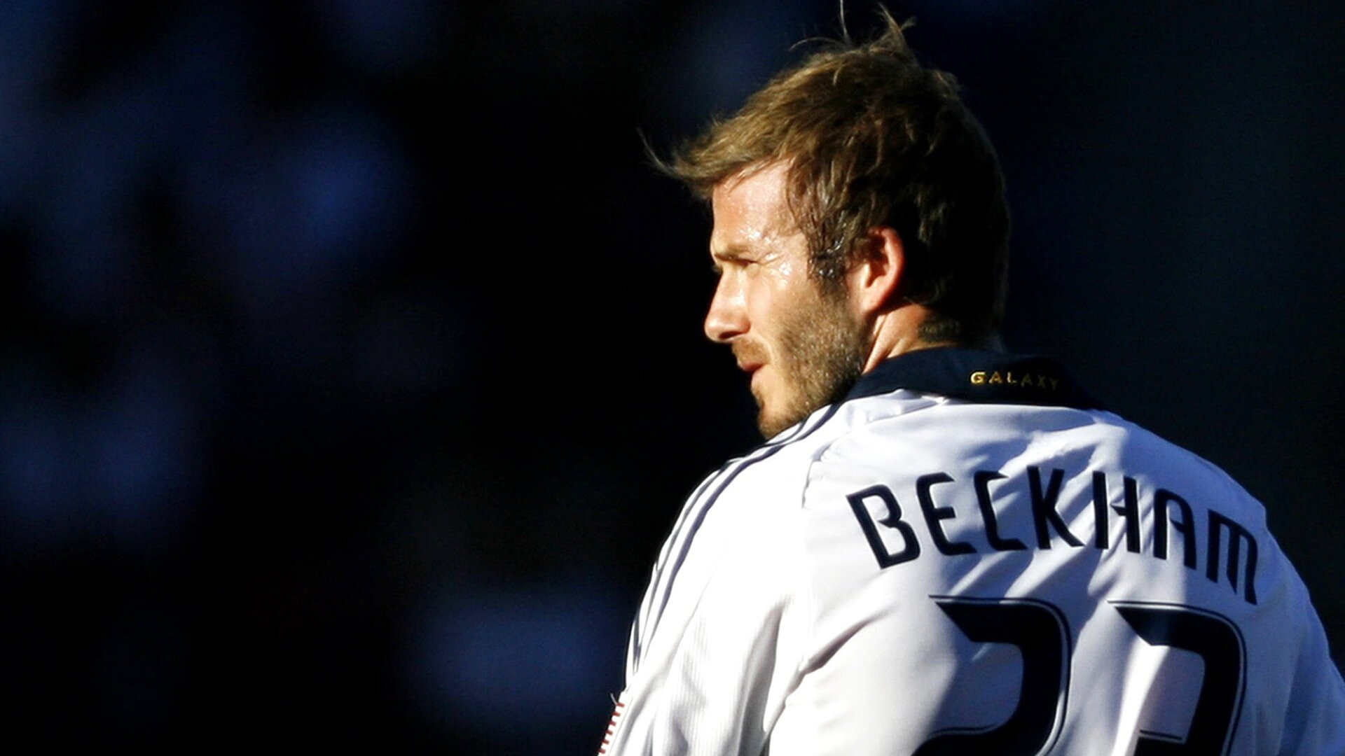 世界杯焦点战，深圳队如何终结开拓者传奇