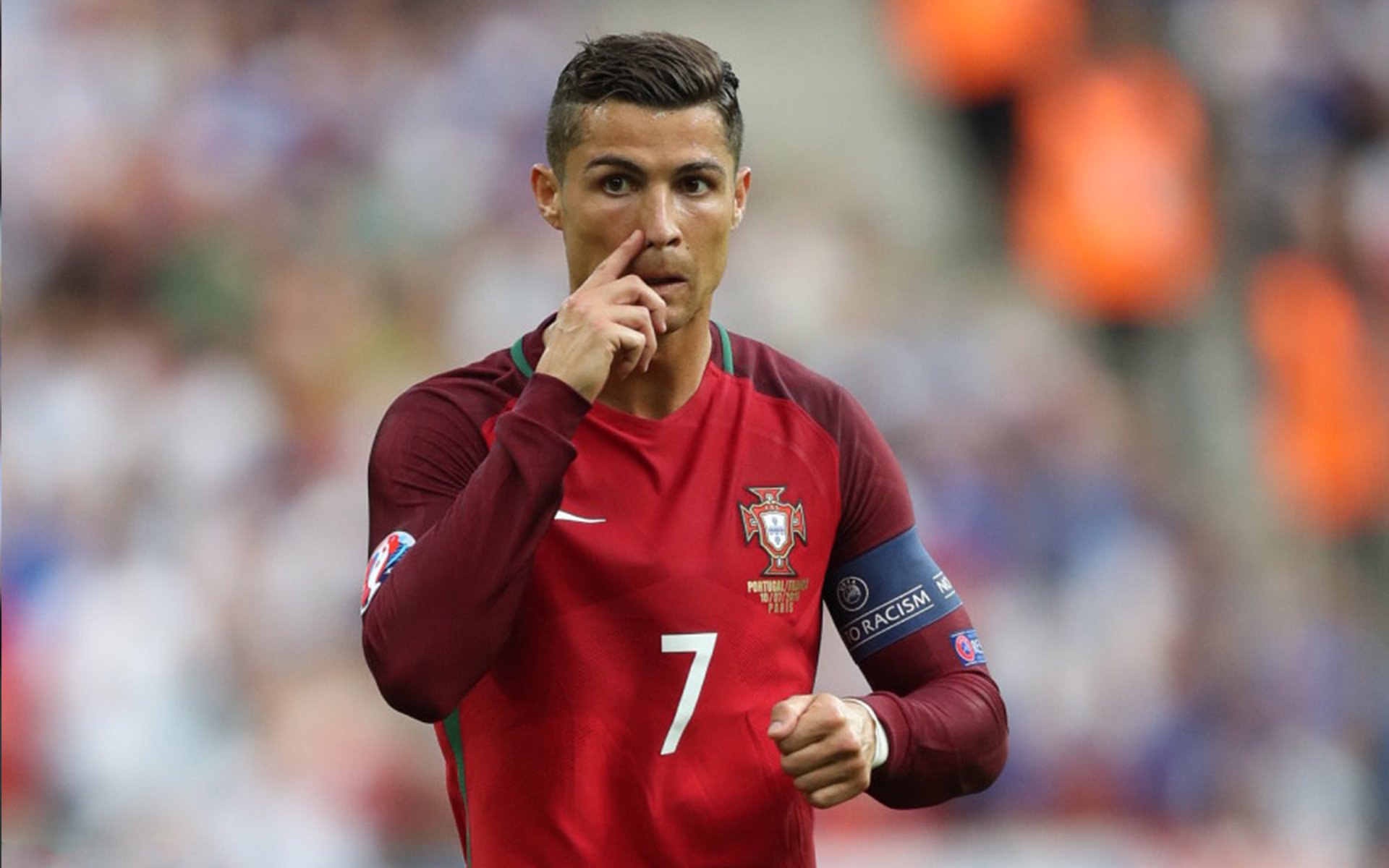 欧冠淘汰赛焦点战,鹈鹕粉碎独行侠